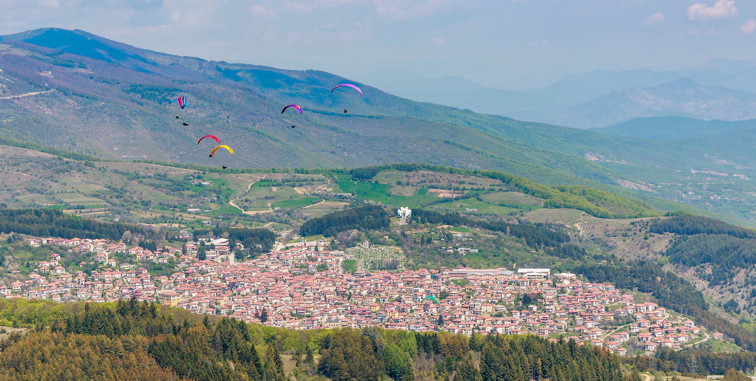 Niviuk Fly Wide Open 2025: A Thrilling Paragliding Event 1 Niviuk